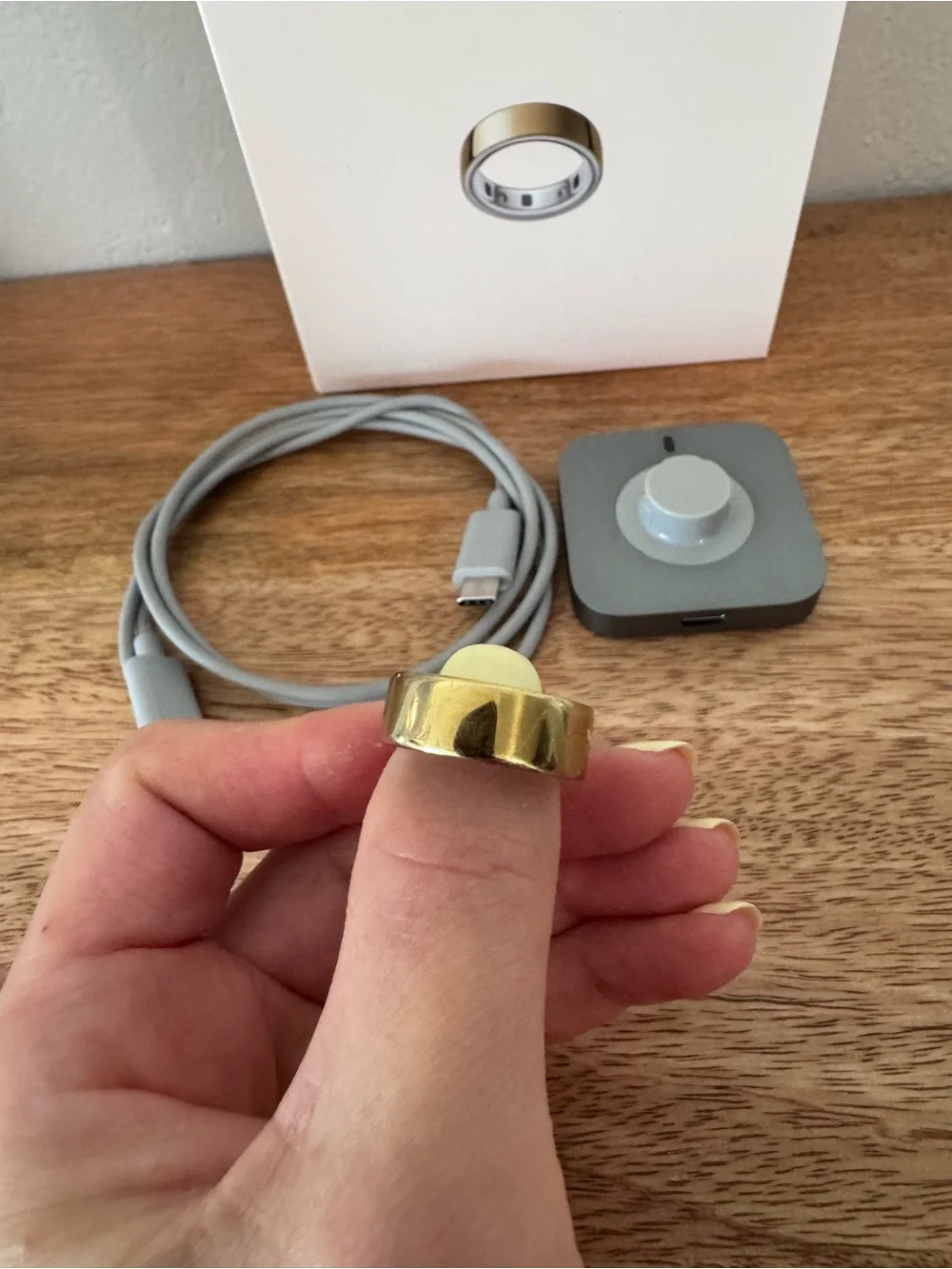 Oura Ring 4, Size 7, Gold